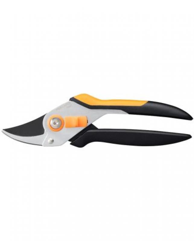 FISKARS Solid™ metal P331 - Градинска ножица с разминаващи се остриета
