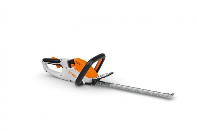 Акулуматорна ножица за храсти STIHL HSA 30 – комплект с батерия и зарядно